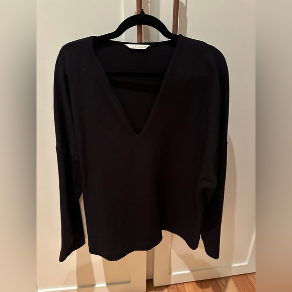 Zara Interlock Vneck Top - Picture 7 of 7